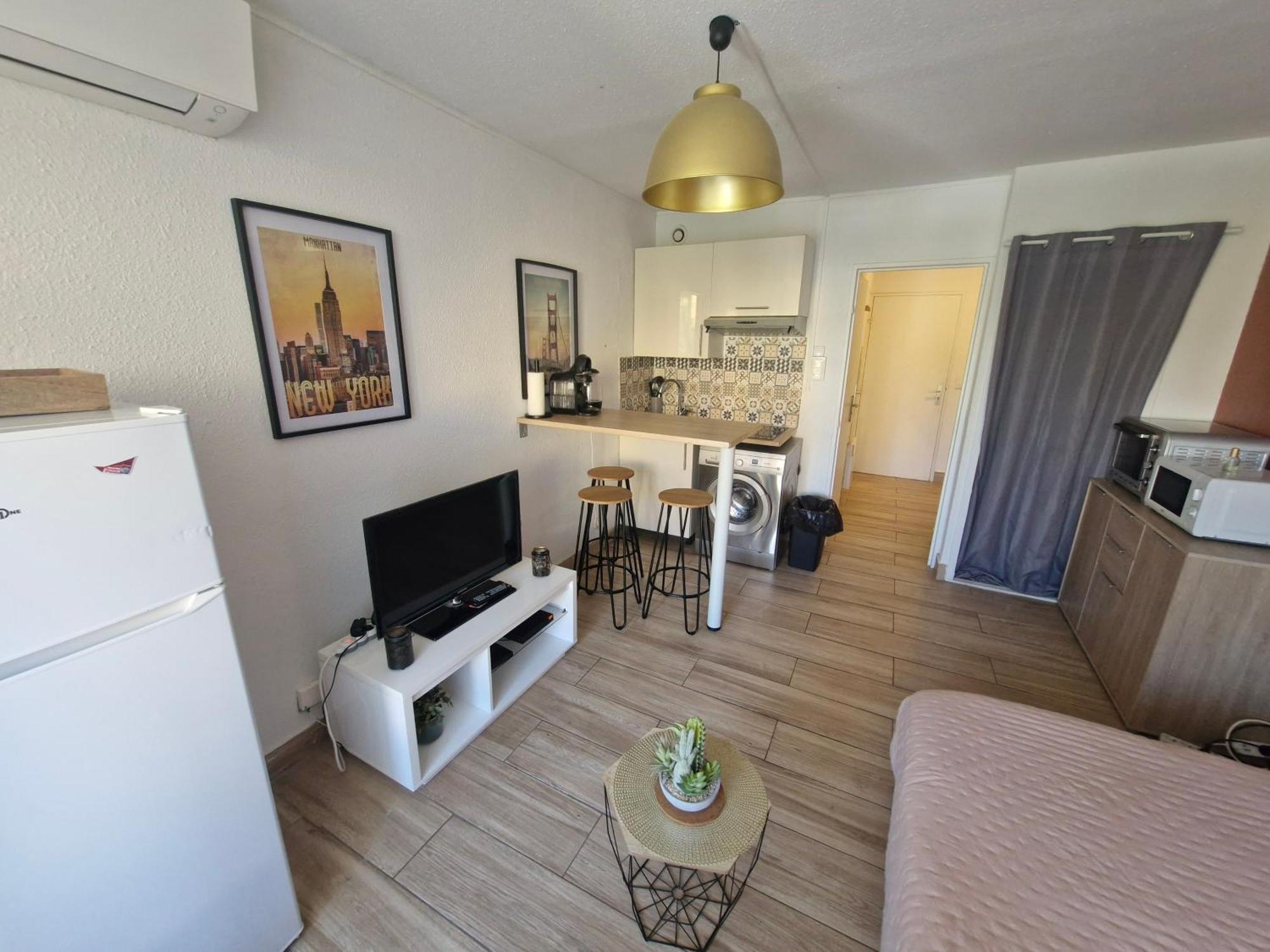 Petit Cosy - Balcon Des Arenes Appartement *