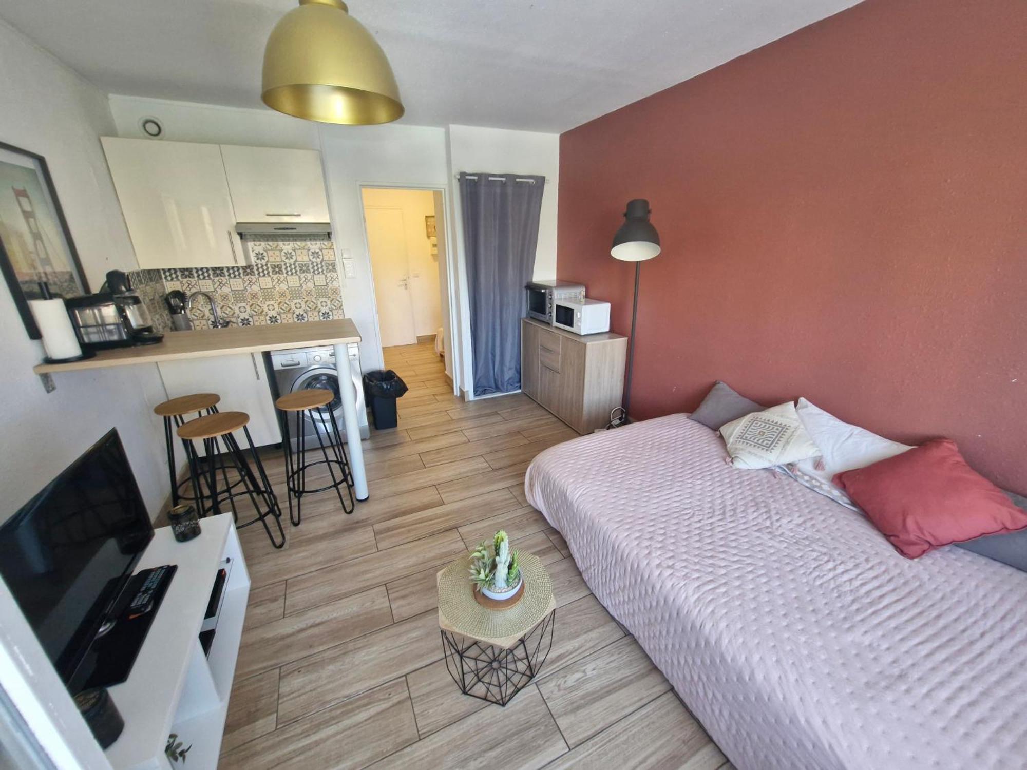 Appartement Petit Cosy - Balcon Des Arenes